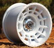Black Wolf 1071 16X10 6X139.7 ET-44 WHITE