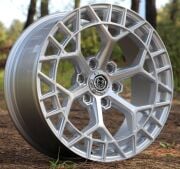 Black Wolf 5672 20X9.0 6X139.7 ET+15 Silver