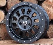 Black Wolf 571 VAN 18X8.0 5X130 ET+55 Matte Black ( Kenar Korumalı)