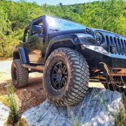 BF Goodrich 35X12.50R17 121Q Mud-Terrain T/A KM3